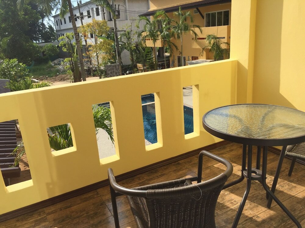 Фото Khaolak Summer House Resort 2