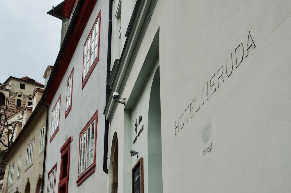 Фото Отель Design Neruda