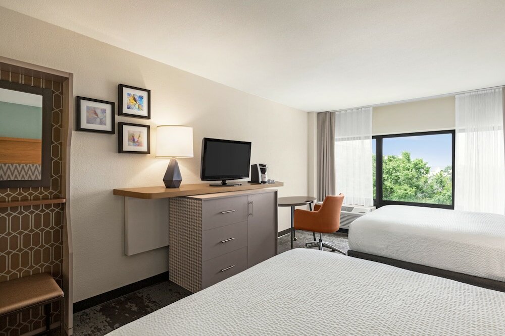 Фото Holiday Inn Orlando International Airport, an Ihg Hotel