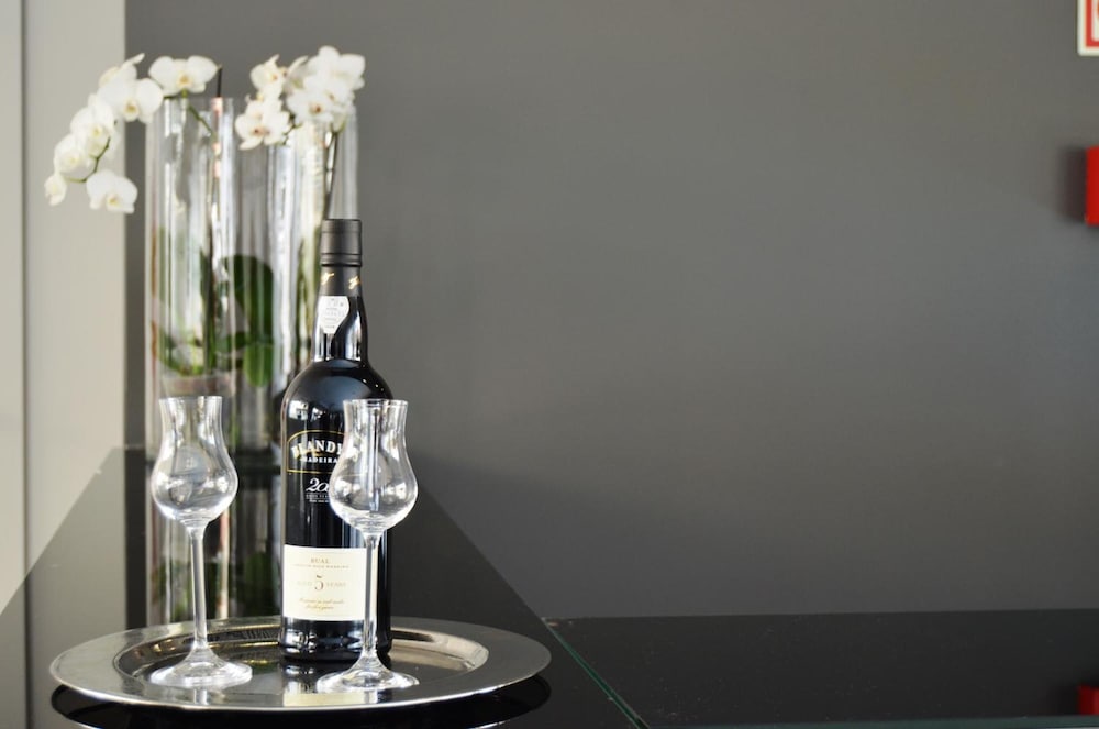 Фото Madeira Bright Star Hotel