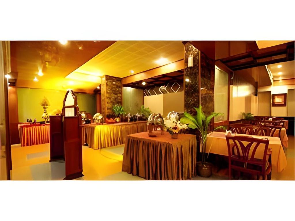 Фото Hotel Ruby Arena