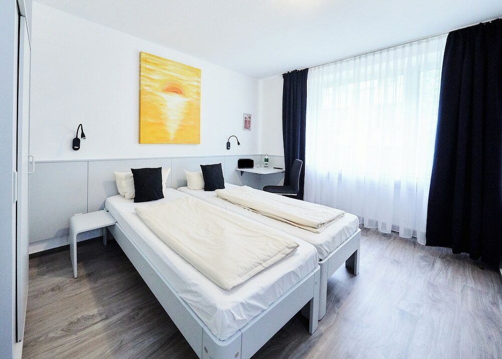 Фото Hotel Alt Deutz City-Messe-Arena