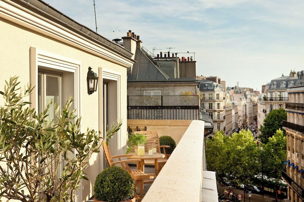 Фото Hôtel de l'Arcade