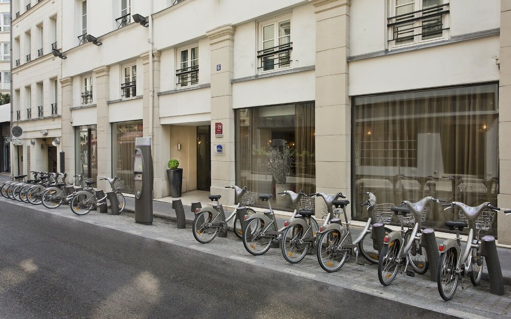 Фото Hotel Le Colisee