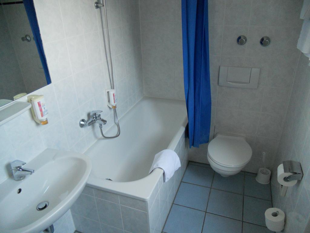 Фото Kempe Komfort Hotel Düsseldorf