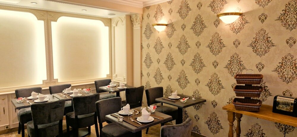 Фото Princesse Caroline