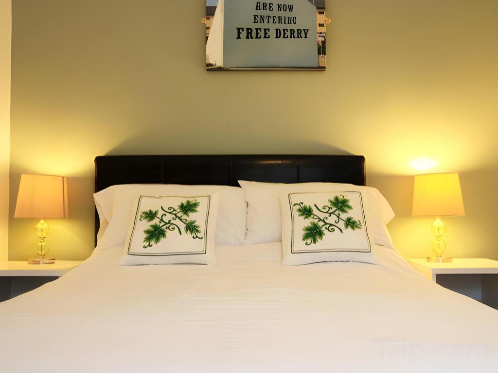 Фото Abbey Bed and Breakfast