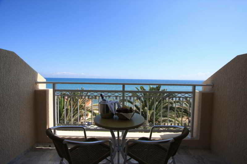 Фото Zakantha Beach