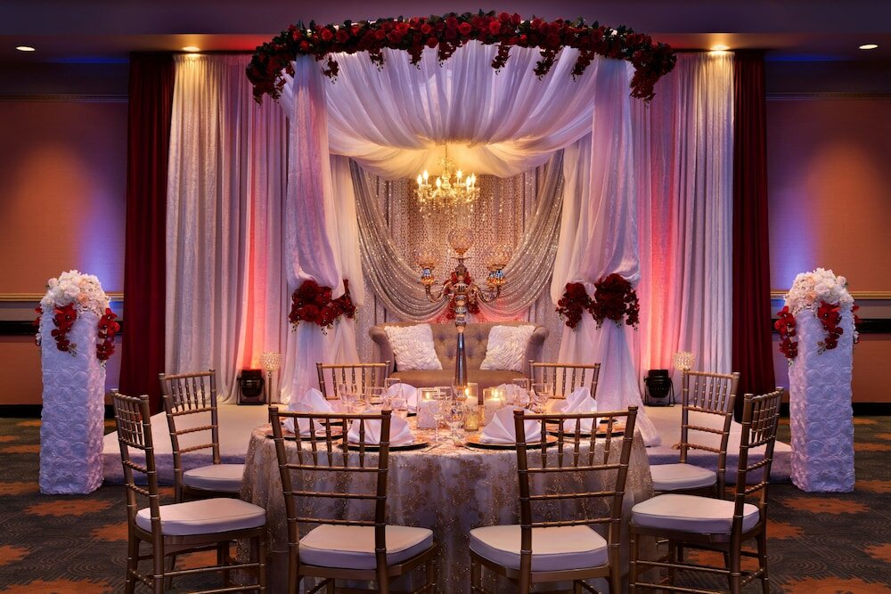 Фото Executive Hotel Vancouver Airport