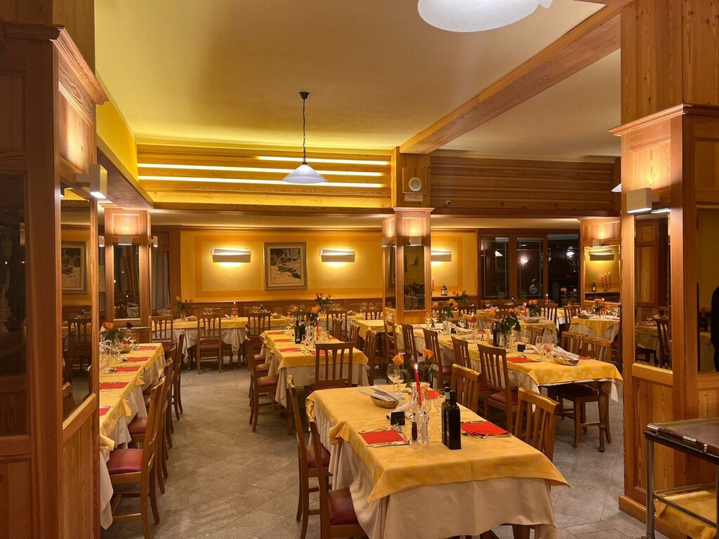 Hotel Hotel Breuil, Aosta Valley, photo