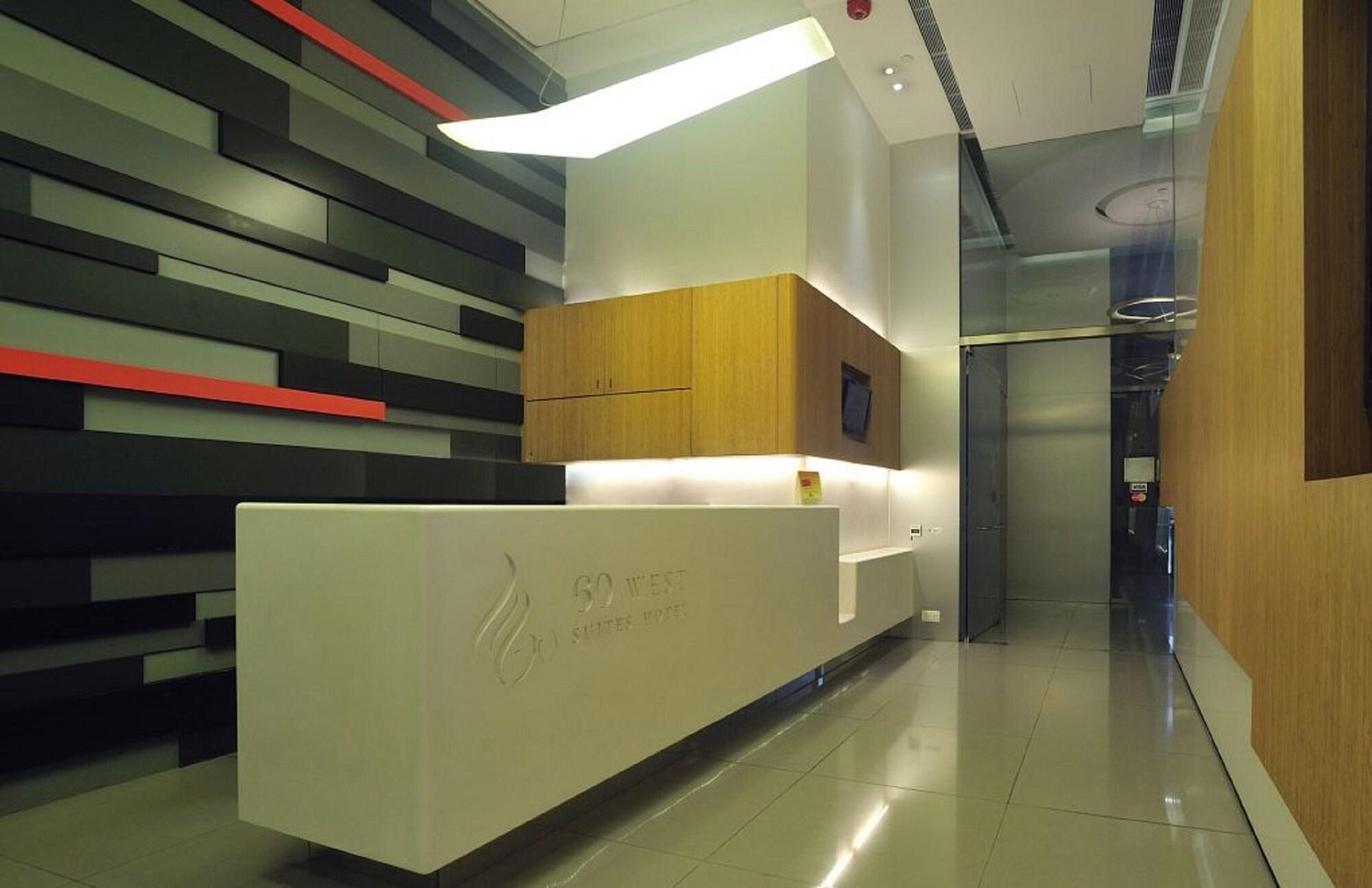 Фото 60 West Suites Hotel