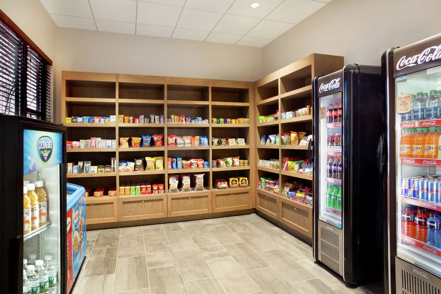 Фото Embassy Suites by Hilton Denver International Airport