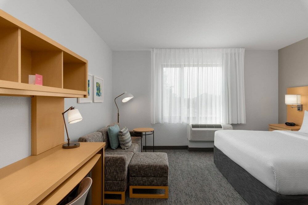 Фото TownePlace Suites by Marriott Denver Airport at Gateway Park
