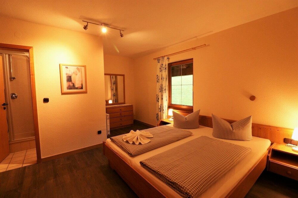 Фото Berg- und Aktivhotel Edelsberg