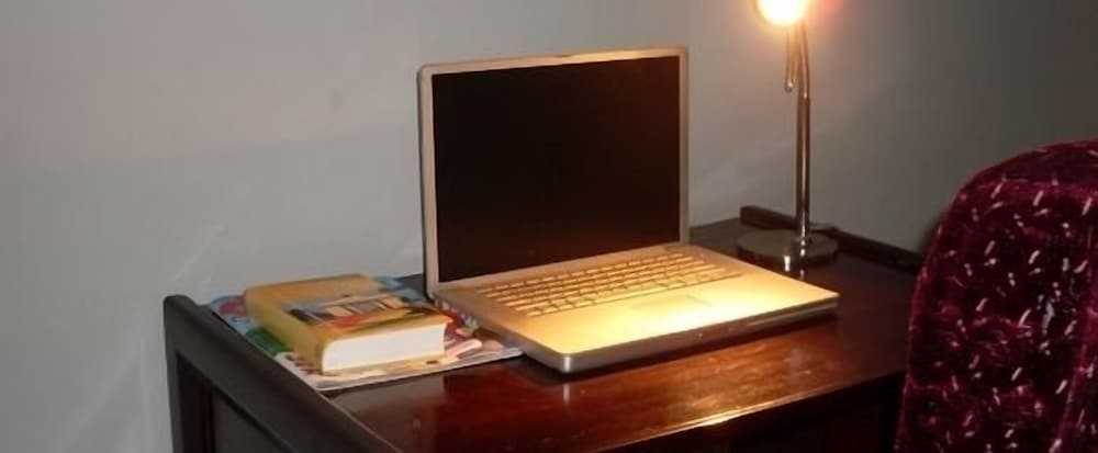 Фото Wadoma Royale Hotel