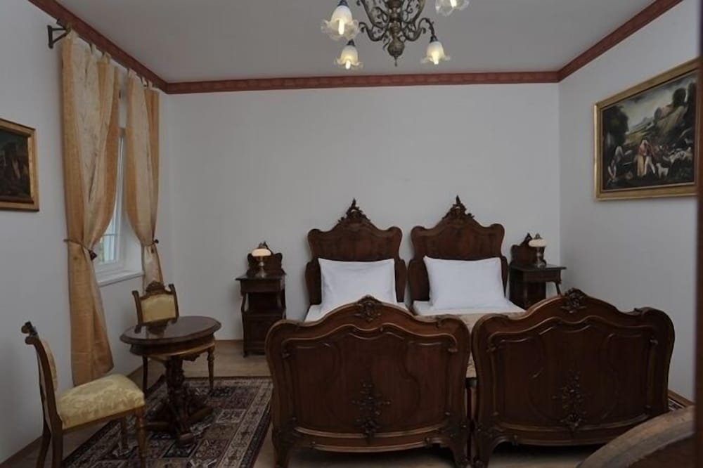 Фото Hotel Puntijar