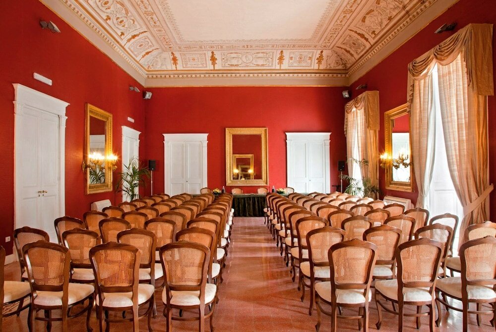 Фото Napolit'amo Hotel Principe