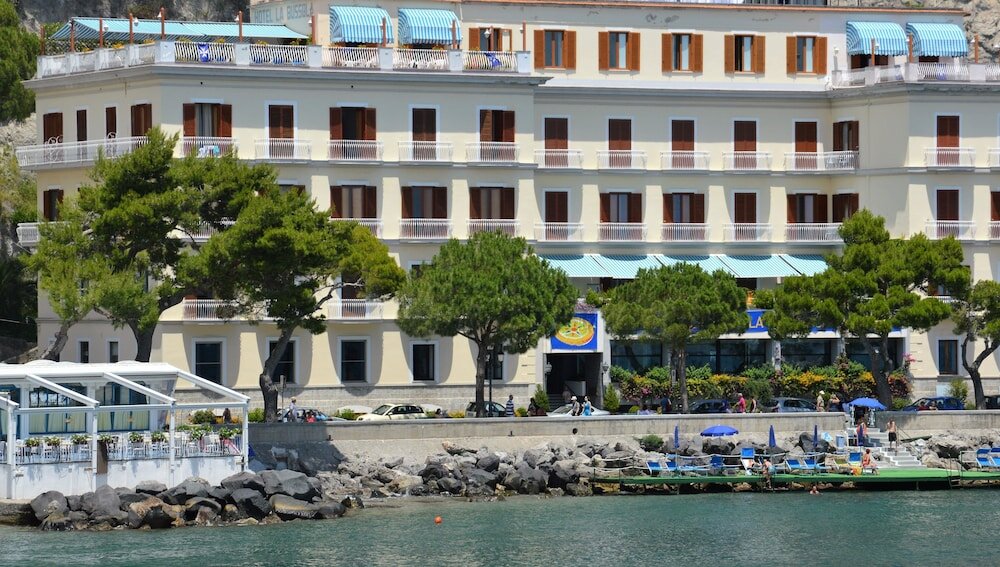 Фото Hotel La Bussola