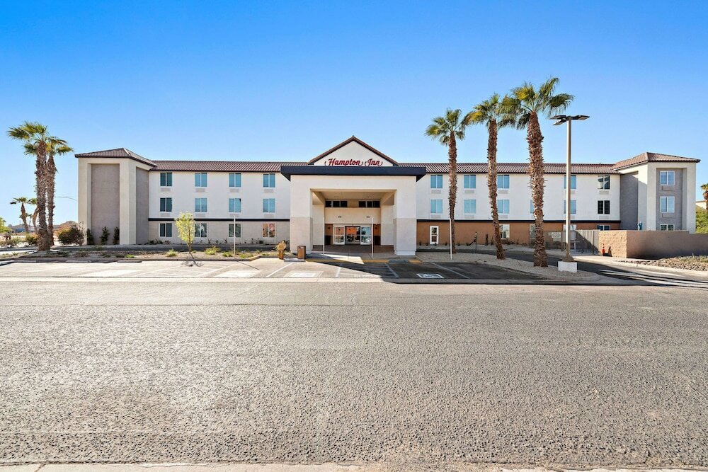 Фото Hampton Inn by Hilton Calexico