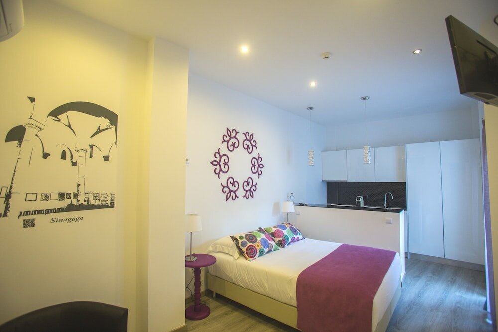 Фото Thomar Story