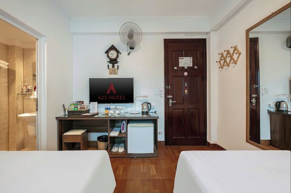 Фото A25 Hotel - Doi Can 2