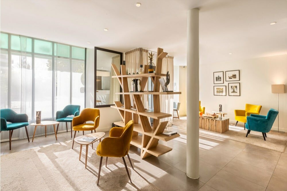 Фото Best Western Rives de Paris La Defense