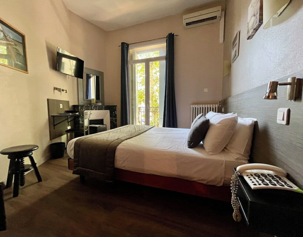 Фото Le Strasbourg Hotel