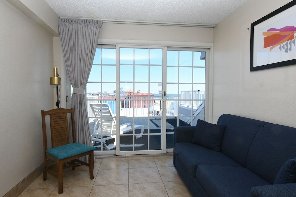 Фото Paradise Plaza Inn