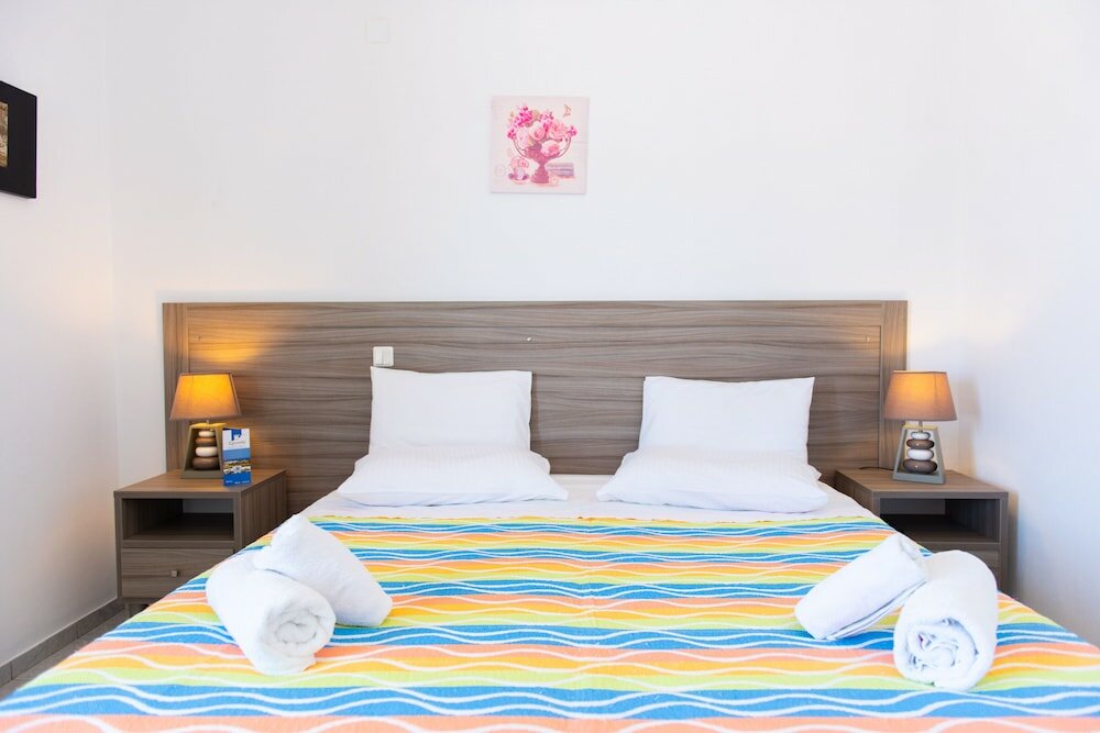 Фото Rooms & Apartments Archontou