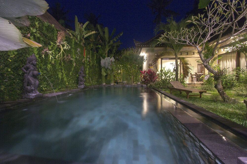 Фото Uma Loka Villa
