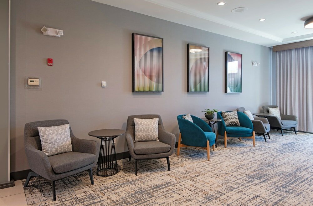 Фото Holiday Inn Hotel and Suites-Kamloops