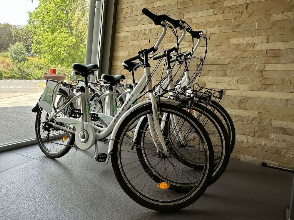 Фото Ibis Styles Catania Acireale