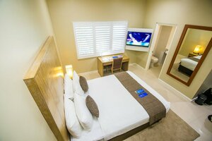 Гостиница Gateway Hotel