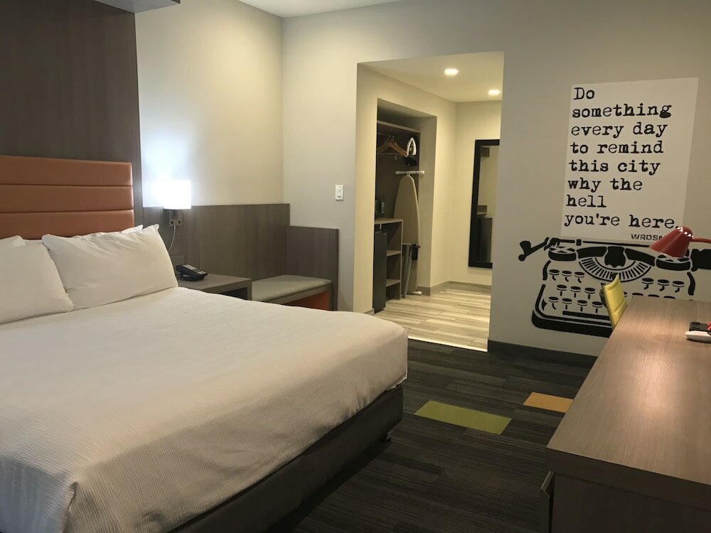 Фото Rodeway Inn near Melrose Ave