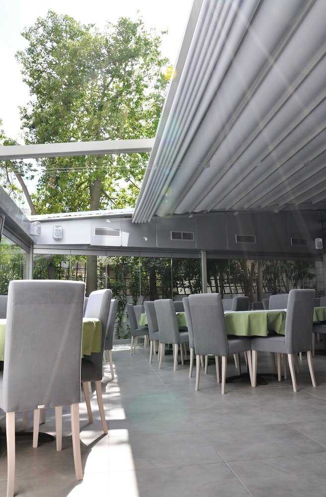 Фото Astron Hotel