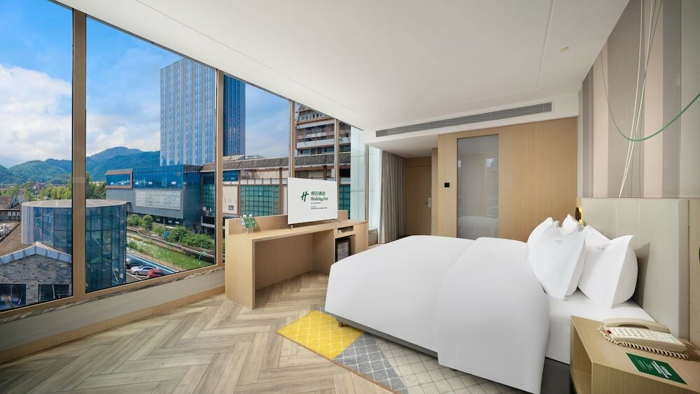 Фото Holiday Inn Dujiangyan Ancient Town, an Ihg Hotel