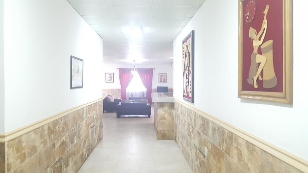 Фото Bougainvillea Hotel