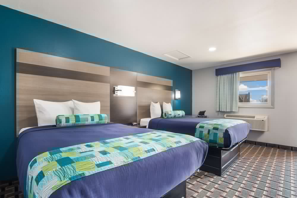 Фото Knights Inn & Suites Salem, In