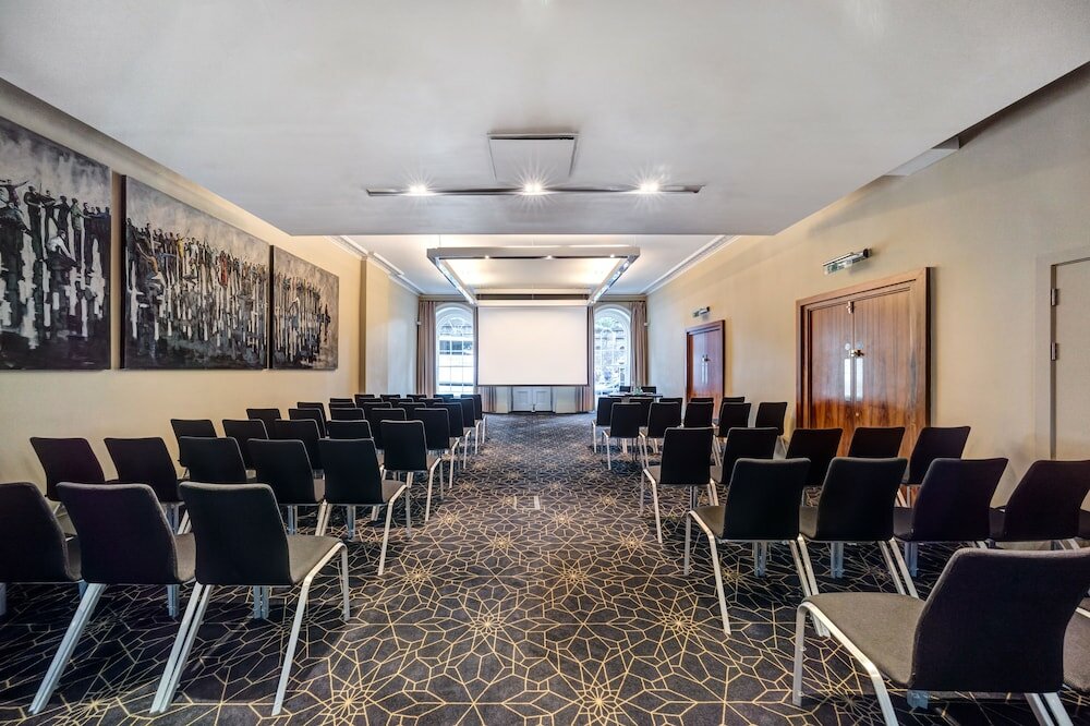 Фото Apex Waterloo Place Hotel