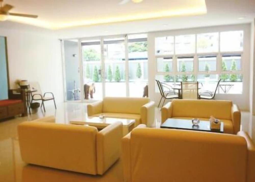 Фото Wealth 30th Apartment