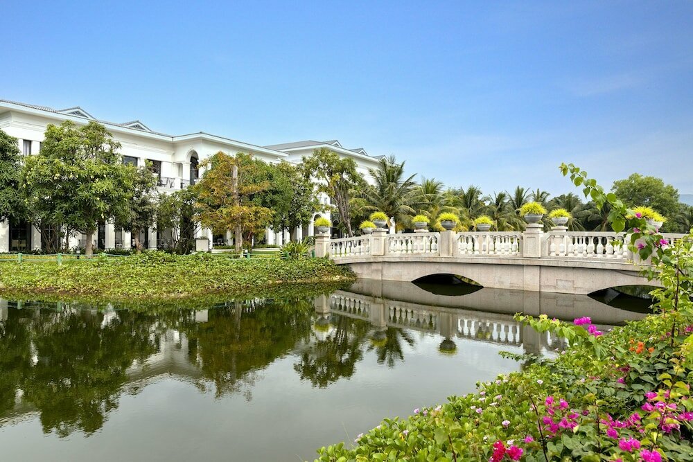 Hotel Melia Vinpearl Cam Ranh Beach Resort, Khánh Hòa Province, photo