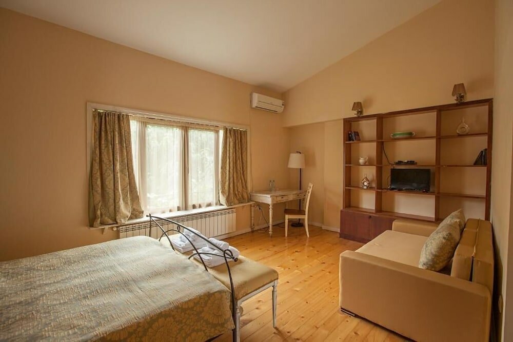 Фото Отель Караван