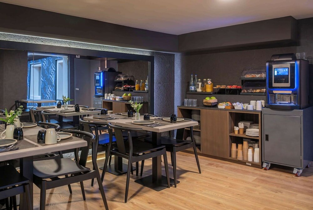 Фото Hesperia Barri Gòtic