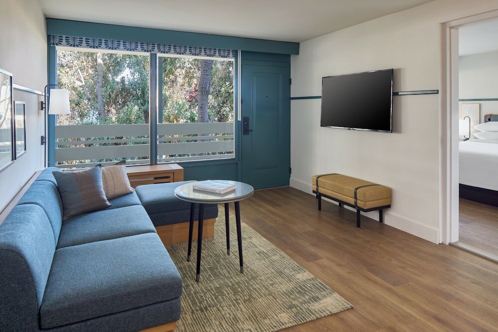 Фото Отель Monterey Beach