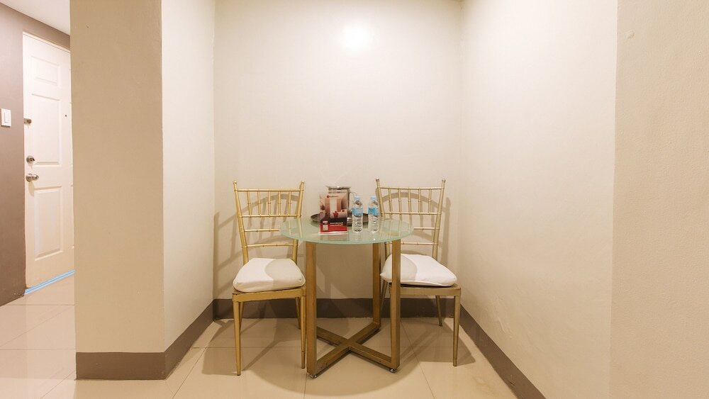 Фото RedDoorz @ Samat Mandaluyong