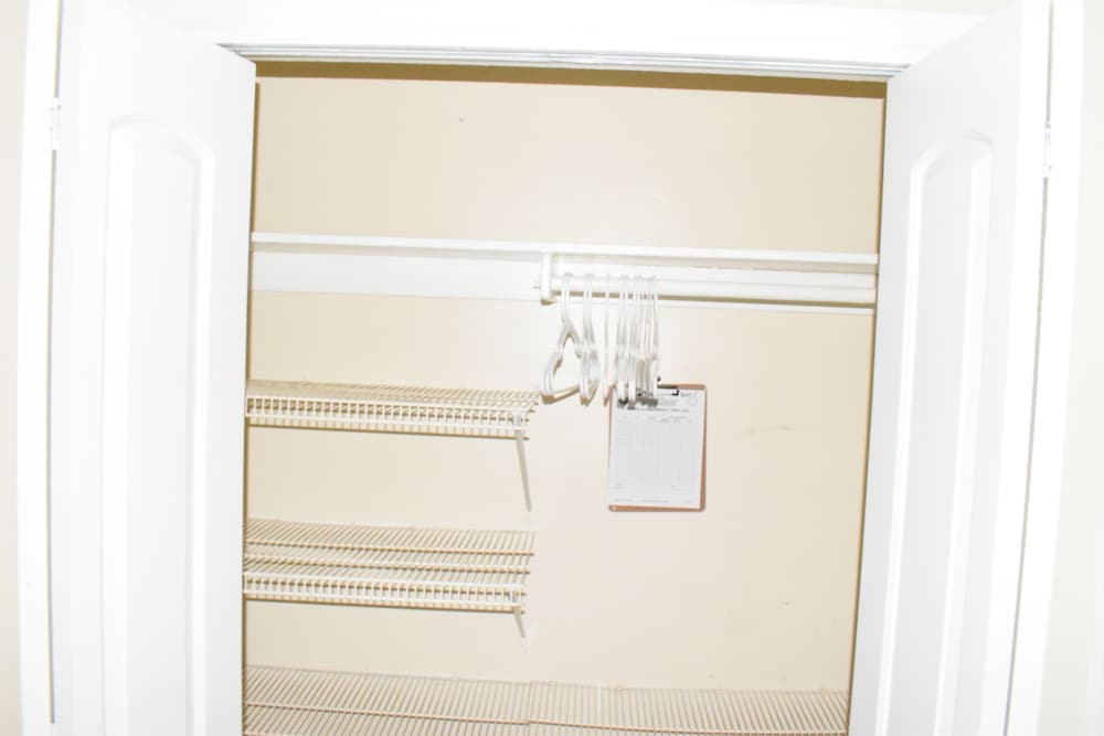 Фото Golden Sand Oceanfront