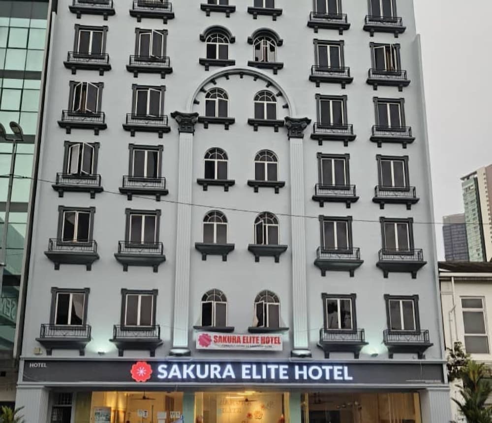 Фото Sakura Elite Hotel
