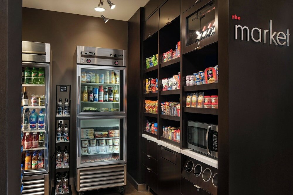 Фото Courtyard by Marriott Denver Airport