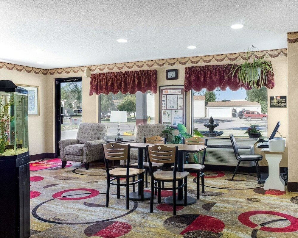 Фото Econo Lodge Grand Forks