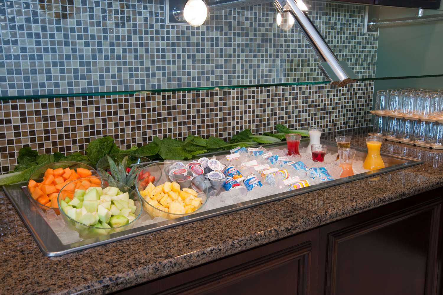 Фото Hilton Garden Inn St. Louis Airport